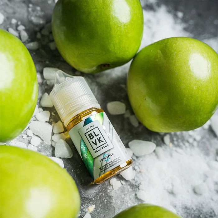 سالت نیکوتین بی ال وی کی سیب سبز یخی BLVK Salt Plus Sour Apple Ice